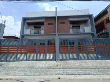 2 Carport Ready for Occupancy House for Sale inside Gatchalian Village Las Pinas - JB