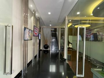Dijual Bangunan Kantor 3 Lantai Di Anggrek Loka BSD Kondisi Full Furnished