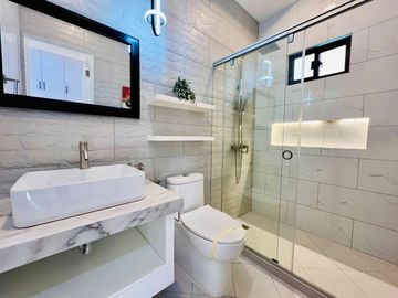 Ready for Occupancy Brandnew Modern Furnised house and Lot for Sale in Las Pinas -JB