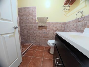 Apartment for sale in Rosarito, like new. Enjoy Rosarito Beach.