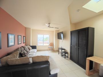 Apartment for sale in Rosarito, like new. Enjoy Rosarito Beach.