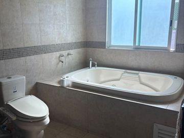 🏡 RESIDENCIA DE LUJO EN 