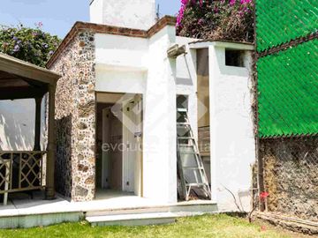 Residencia de Un Nivel en Venta – Rancho de Cortés, Zona Norte de Cuernavaca
