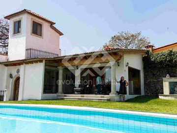 Residencia de Un Nivel en Venta – Rancho de Cortés, Zona Norte de Cuernavaca