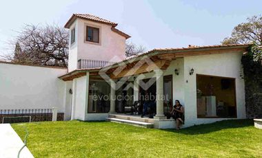 Residencia de Un Nivel en Venta – Rancho de Cortés, Zona Norte de Cuernavaca