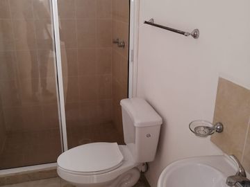 RENTO BONITA CASA FRACC EL DORADO $7,000.00 MUY AMPLIA 2 RECAMARAS EXCELENTES CONDICIONES