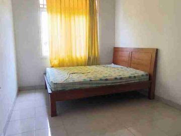 Rumah Hook 2 Lantai Jl Kucica Bintaro