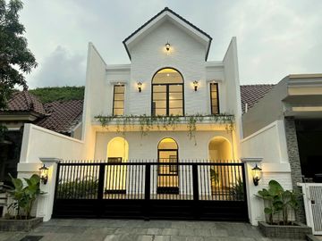 DIJUAL RUMAH BARU GRESS PURIMAS REGENCY 2 MASTER BEDROOM ROW 3MOBIL SURABAYA TIMUR