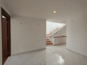 Casa en Venta en Lomas de Angelopolis Zona Azul, Excelente Ubicación con Acabados Premium