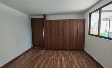 Casa en Venta en Lomas de Angelopolis Zona Azul, Excelente Ubicación con Acabados Premium