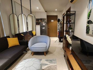 Sunkissed Serenity Escape in a Stylish Unit with Seaside Views