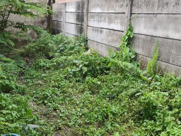 dijual murah rumah dengan luas tanah 200 m² di Talang Jambe