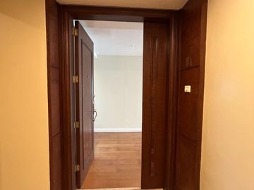 Spacious and Luxurious 3BR Condo for Rent in Legaspi Village Makati - Shang Grand Tower