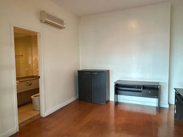 Spacious and Luxurious 3BR Condo for Rent in Legaspi Village Makati - Shang Grand Tower