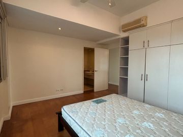 Spacious and Luxurious 3BR Condo for Rent in Legaspi Village Makati - Shang Grand Tower