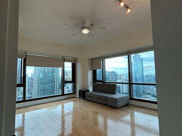 Spacious and Luxurious 3BR Condo for Rent in Legaspi Village Makati - Shang Grand Tower
