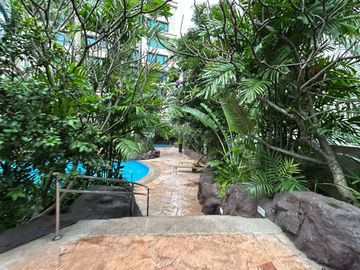 Spacious and Luxurious 3BR Condo for Rent in Legaspi Village Makati - Shang Grand Tower