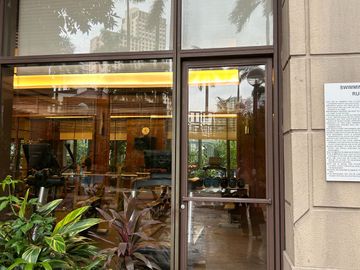 Spacious and Luxurious 3BR Condo for Rent in Legaspi Village Makati - Shang Grand Tower