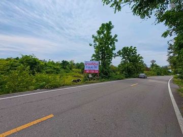 พื้นที่สีม่วง ! ขายที่ดิน 7-0-61 ไร่ ต.หนองชุมพล อ.เขาย้อย จ.เพชรบุรี ! เหมาะสำหรับโรงงาน, โกดัง ! ด่วนมาก