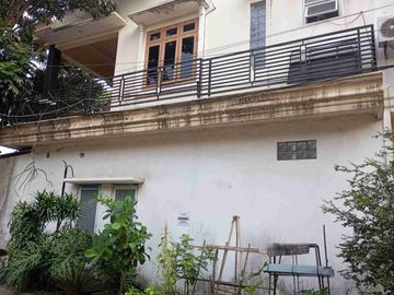rumah 2 lantai murah grande karawaci luas tanah 168 m