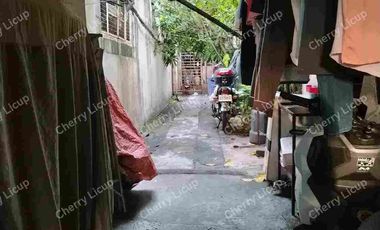 Lot with Old House (Lot Value) @9th Ave. Cubao