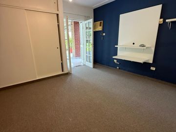 VENTA CASERON EN INMEJORABLE ZONA YERBA BUENA