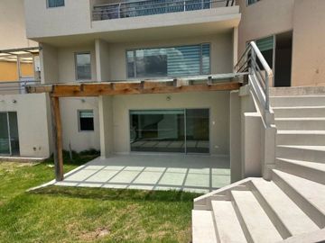 departamento amplio de venta en quito