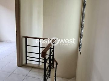 Sewa Rumah Fiore Foresta BSD City Tangerang Nyaman Lokasi Hijau Strategis Semi Furnished