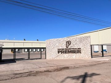 Bodega en parque Industrial Premier, en Parque Industrial, 2300 mts.