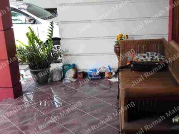 Dijual Cepat Rumah Bagus Siap Huni Gayungan Surabaya dekat Masjid Al Akbar