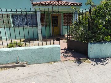 Venta De Casa En Sector De Santiago