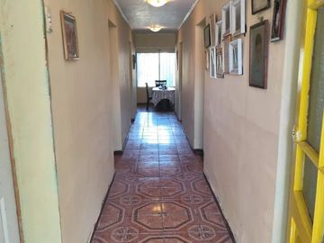 Venta De Casa En Sector De Santiago