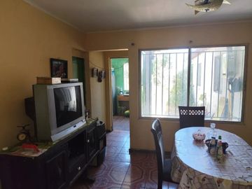 Venta De Casa En Sector De Santiago