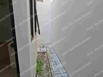 Di Jual / Disewakan Rumah Baru 2 lantai di Summarecon Crown Gading, Bekasi