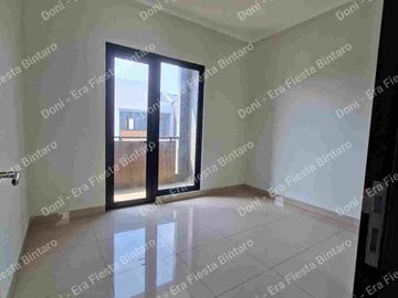 Di Jual / Disewakan Rumah Baru 2 lantai di Summarecon Crown Gading, Bekasi