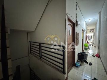 ANA RUMAH KOST UK 4X20M DI JELAMBAR