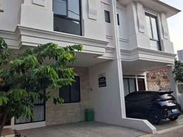 Cluster Eksklusif Pejaten Total 18 Unit  Harga 2 M-an – Hunian Nyaman di Lokasi Premium Jakarta Selatan 361