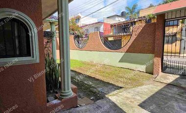 Venta  de casa  con local  comercial 3 recamaras