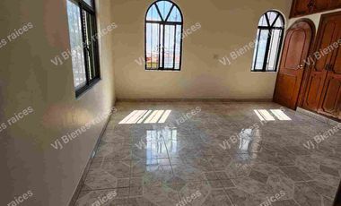 Venta  de casa  con local  comercial 3 recamaras