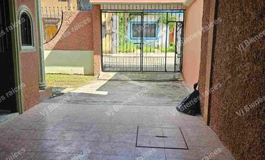 Venta  de casa  con local  comercial 3 recamaras