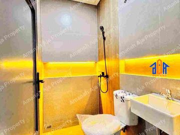 Rooftop Lega Furnished 900 Meter Ke Gerbang Tol