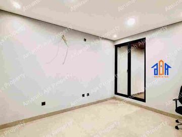 Rooftop Lega Furnished 900 Meter Ke Gerbang Tol
