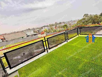 Rooftop Lega Furnished 900 Meter Ke Gerbang Tol