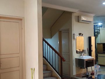 MURAH! Rumah 2,5 Lantai di Villa Permata Gading, Jakarta Utara