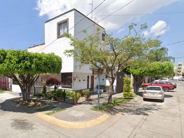 CASA OSE NARANJO PASEOS DEL SOL ZAPOPAN!!!!