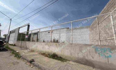 VENTA DE TERRENO BARDEADO EN PERIFÉRICO NORTE