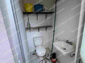 Casa en Venta en Fraccionamiento Lomas Del Valle, sobre 24 sur cerca de Periférico y Valsequillo, Puebla