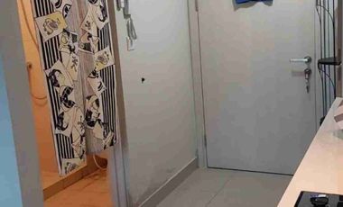 Apartemen full furnish tipe studio di summarecon bekasi