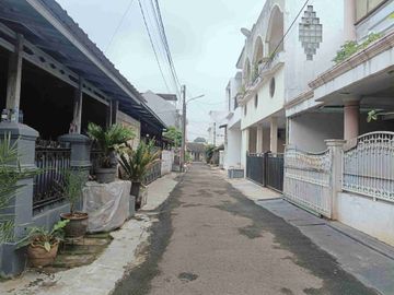 Rumah Murah 2 Lantai di Sinar Pamulang Permai dekat Universitas Pamulang