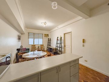 For Sale 1 Bedroom W/Parking Condo Unit in Asia Tower